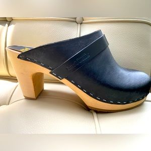 Swedish Hasbeens clogs